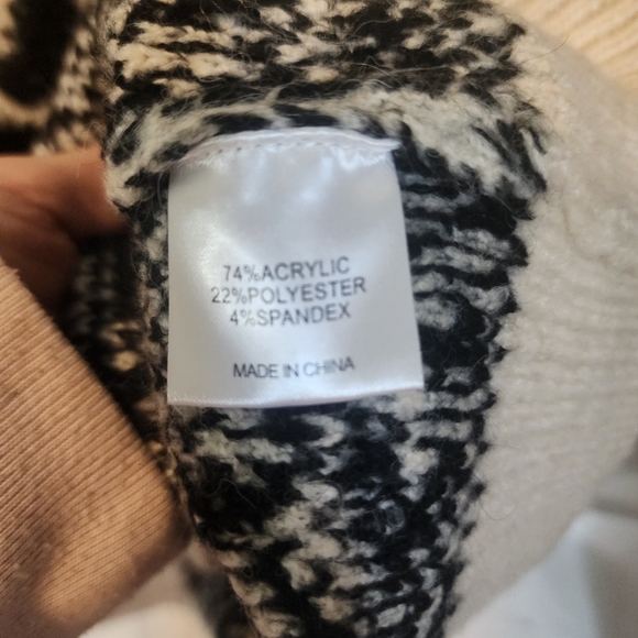 Panache Damask Tanya Oversized Textured Knit Button Cardigan - Picture 12 of 12